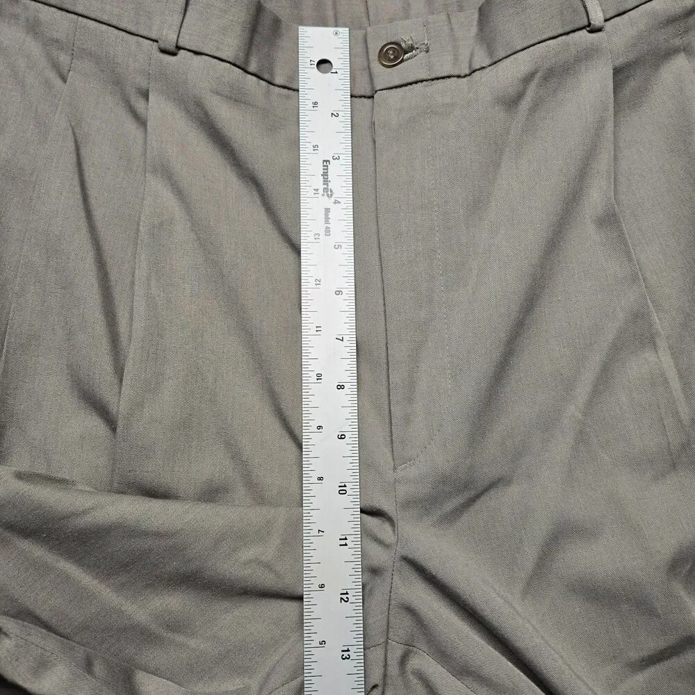 Vintage Levi’s Sevens Exact Trousers Men’s 38x27 Gray Pleated Pants USA 1990s